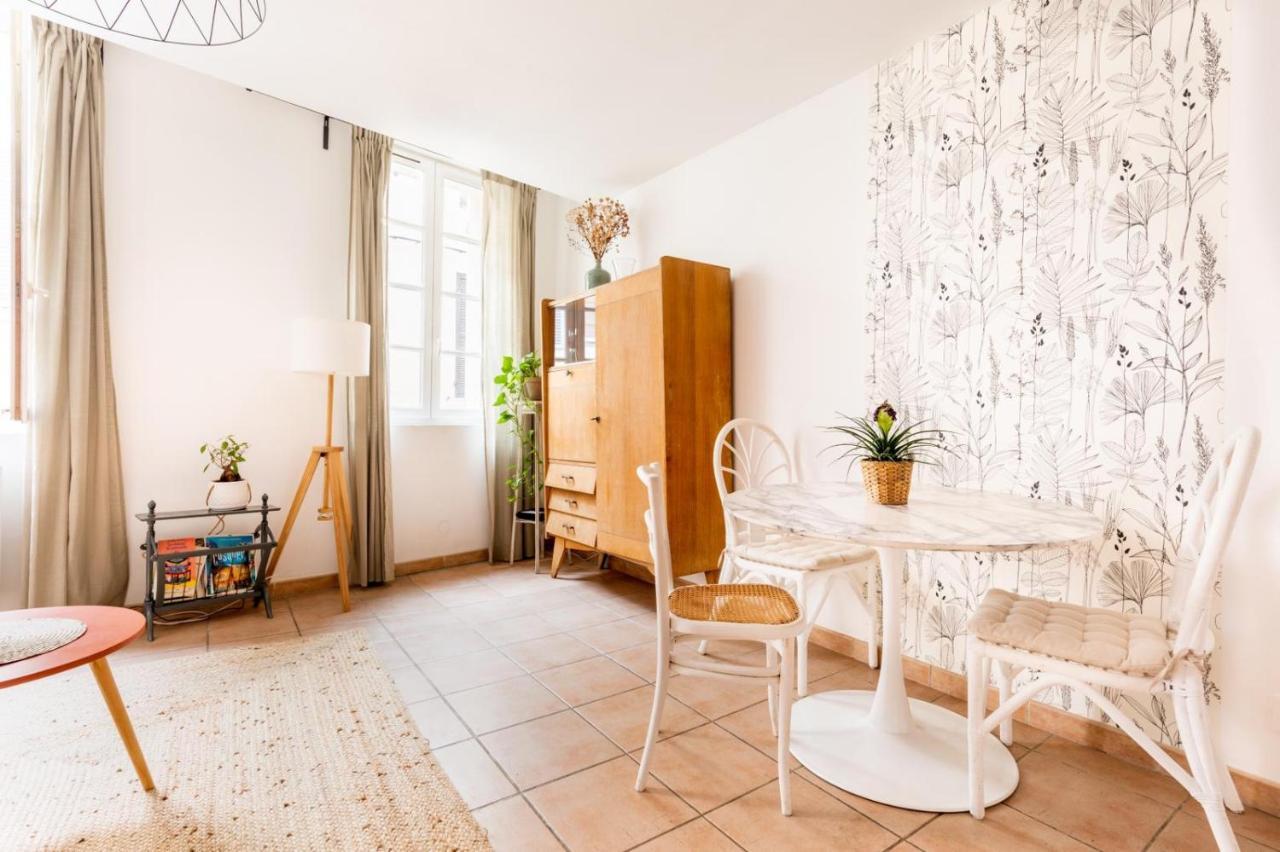 Coquet Appartement Typique Du Panier Marseille Bagian luar foto